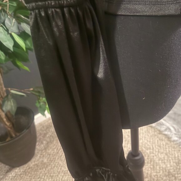 Fashion Nova I like Me Better Top - Picture 3 of 5